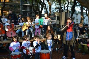 10177526_516349101824249_289137132646366123_n