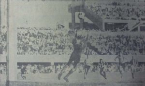 1968. Atlanta 1 - Racing 0. El gol de Jorge Domínguez a Agustín Cejas.
