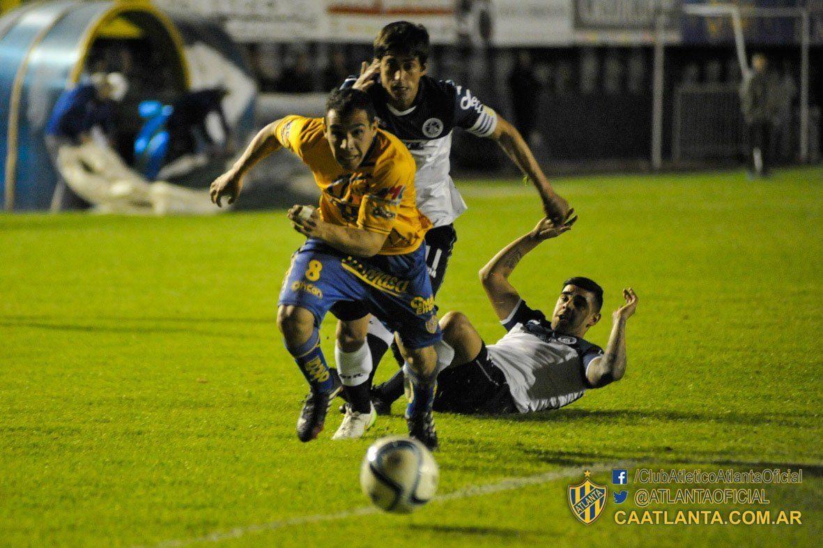 Sistema de acreditaciones vs. UAI Urquiza – Club Atlético Villa San Carlos