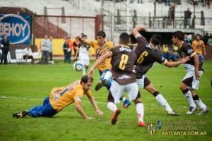 Platense Atlanta 230515_33